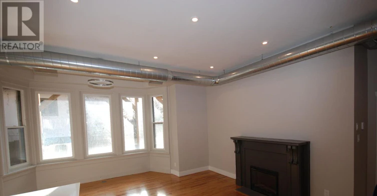 6-4 Range Road, Ottawa, ON, K1N 8J3 - 3