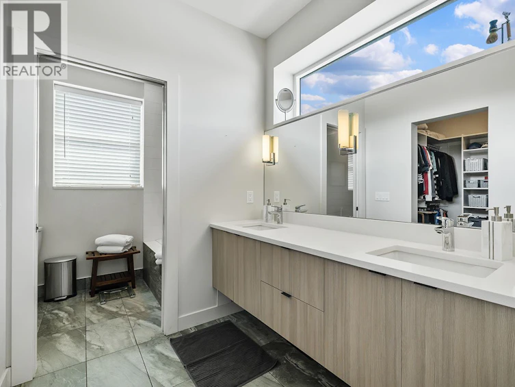 2095 Byrns Road, Kelowna, BC, V1W 2G3 - 44