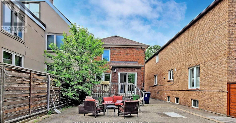 203 Melrose Avenue, Toronto, ON, M5M 1Y9 - 7