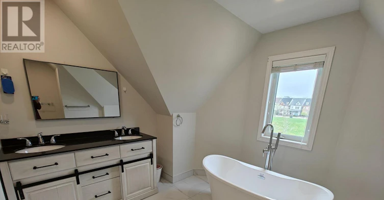 256 Glenashton Drive, Oakville, ON, L6H 6H5 - 11