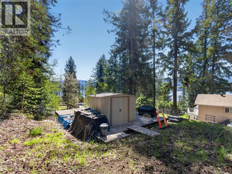 7689 Golf Course Road, Anglemont, BC, V0E 1M8 - 22