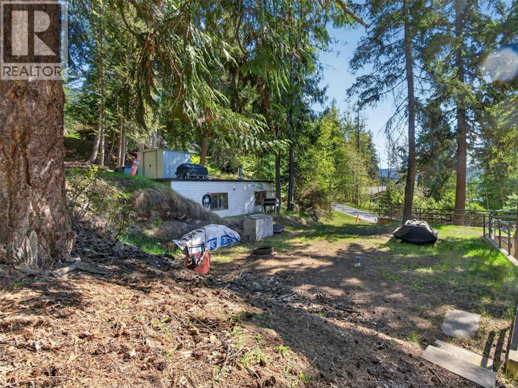 7689 Golf Course Road, Anglemont, BC, V0E 1M8 - 19