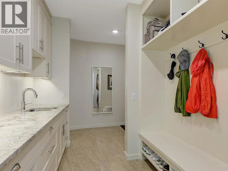 741 Pinehaven Court, Kelowna, BC, V1V 2Y3 - 40
