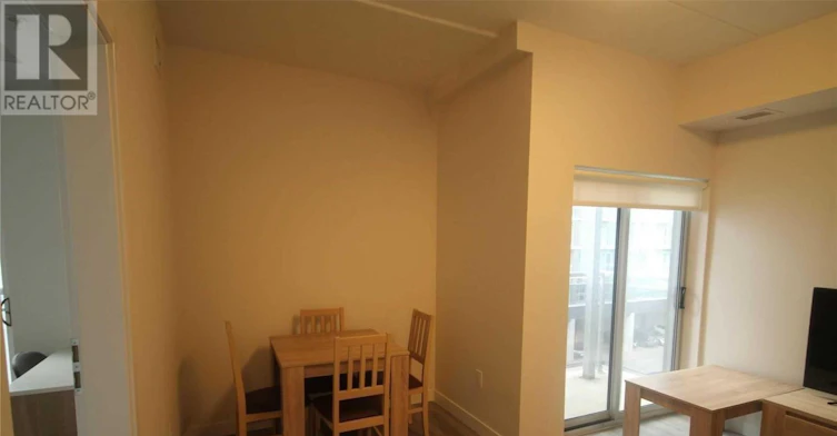 614-251 Hemlock Street, Waterloo, ON, N2L 3R4 - 14