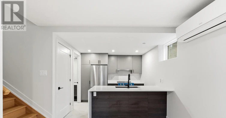 A2-512 Roosevelt Avenue, Ottawa, ON, K2A 1Z8 - 4
