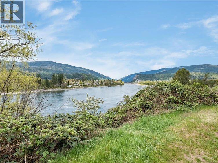 1968 Brilliant Road, Castlegar, BC, V1N 4M2 - 62