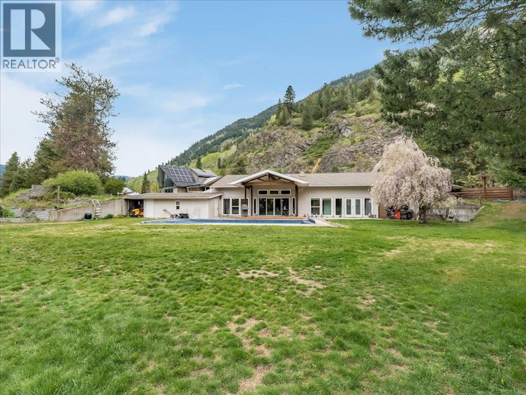 1968 Brilliant Road, Castlegar, BC, V1N 4M2 - 7