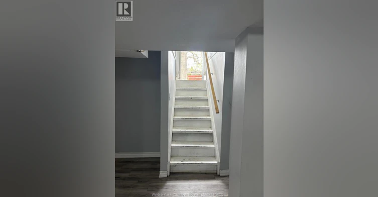 Lower-3580 Mckay, Windsor, ON, N9E 2R9 - 3