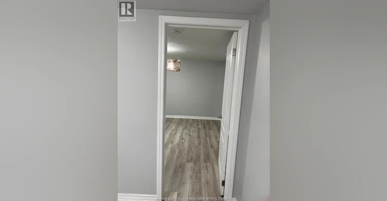 Lower-3580 Mckay, Windsor, ON, N9E 2R9 - 6
