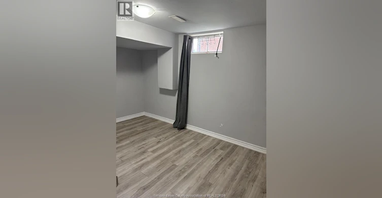 Lower-3580 Mckay, Windsor, ON, N9E 2R9 - 11