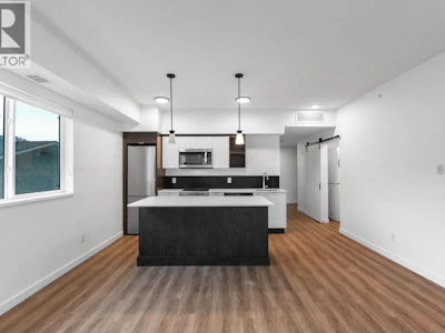 203-615 Rutland Road - 4