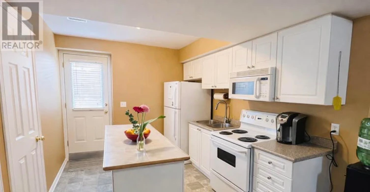 173 Autumn Crescent, Welland, ON, L3C 7K2 - 9