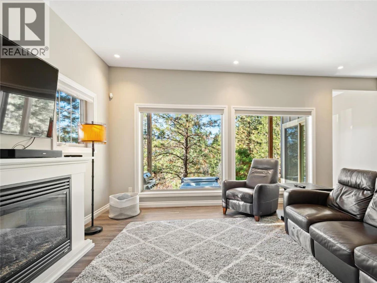159 Christie Mountain Lane, Okanagan Falls, BC, V0H 1R3 - 18