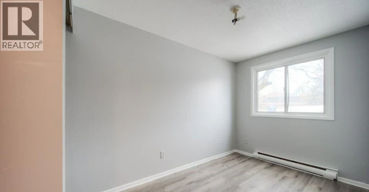 37-1200 Courtland Avenue E, Kitchener, ON, N2C 1K7 - 4