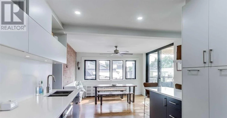 C (UPPER-27 St Johns Road, Toronto, ON, M6P 1T7 - 3