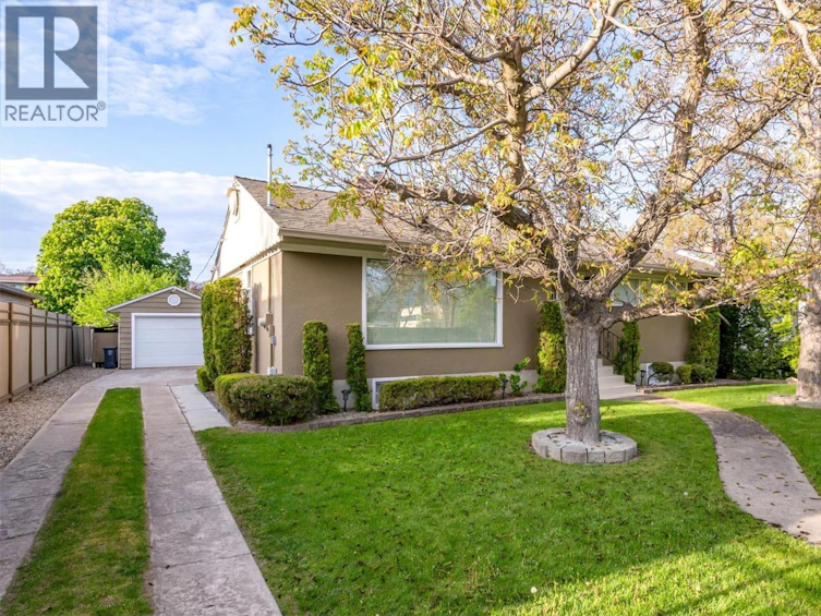 1040 Laurier Avenue, Kelowna, BC, V1Y 6B1 - 3