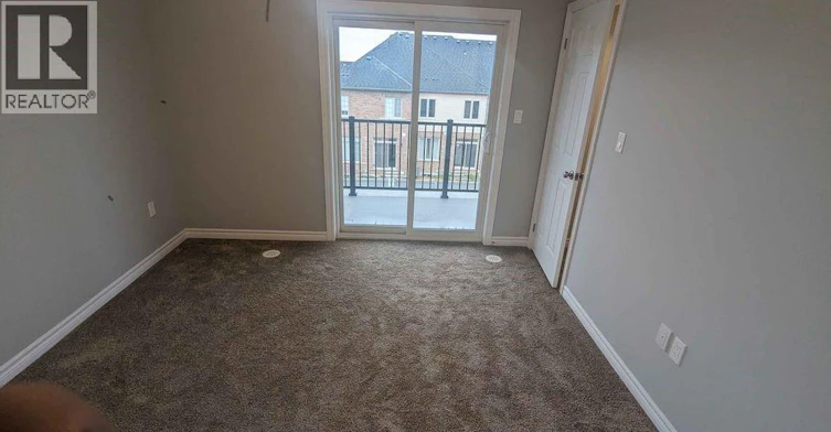 4 Oat Lane, Kitchener, ON, N2R 1R7 - 11