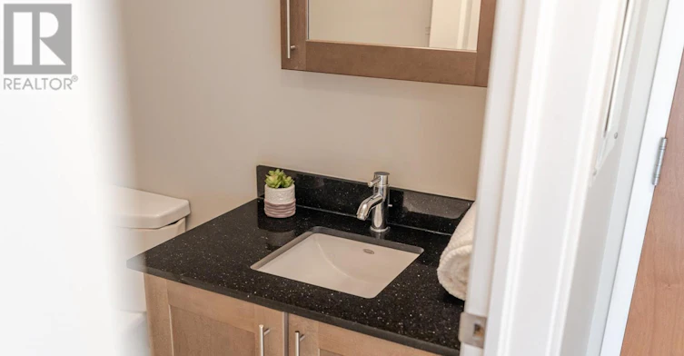 2308-242 Rideau Street, Ottawa, ON, K1N 0B7 - 9