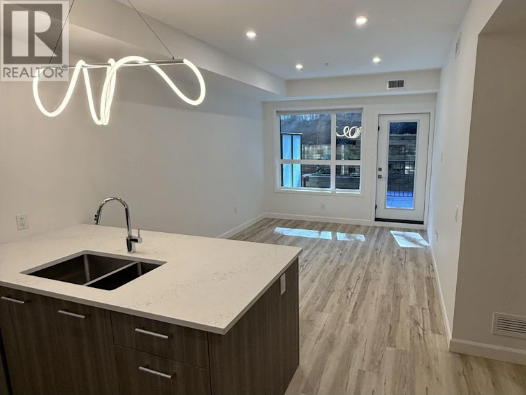 222-630 Boynton Place, Kelowna, BC, V1V 3B8 - 3