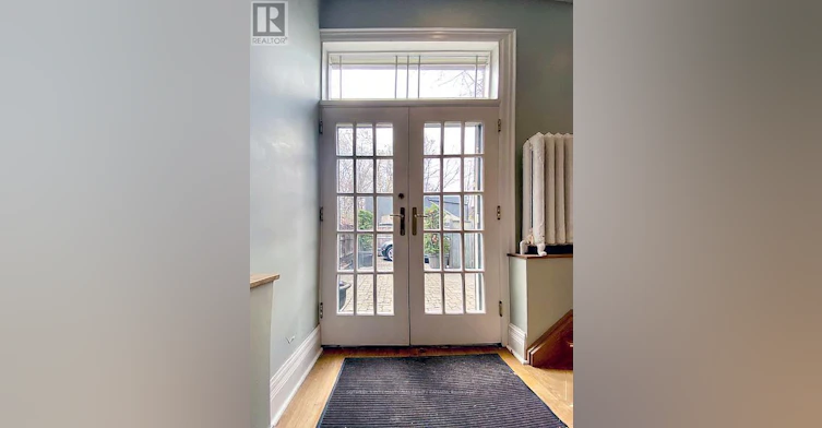 MAIN + LOWER-21 Melgund Road, Toronto, ON, M5R 1Z9 - 9
