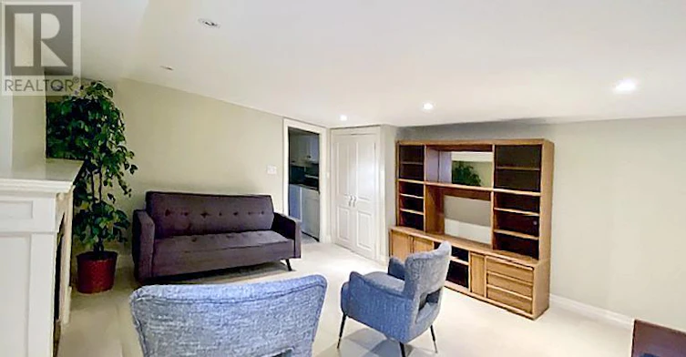 MAIN + LOWER-21 Melgund Road, Toronto, ON, M5R 1Z9 - 19