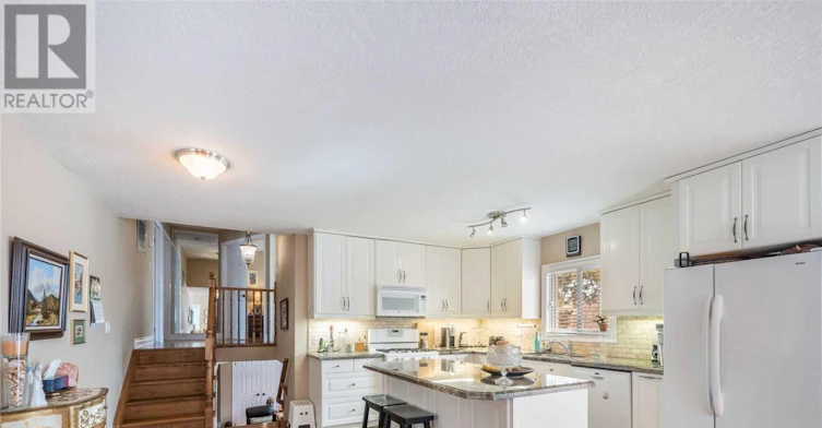 1049 7th Line S, Innisfil, ON, M5M 2H1 - 8