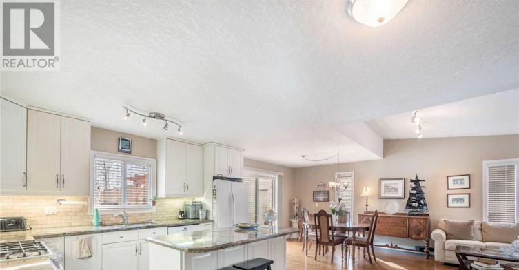 1049 7th Line S, Innisfil, ON, M5M 2H1 - 10