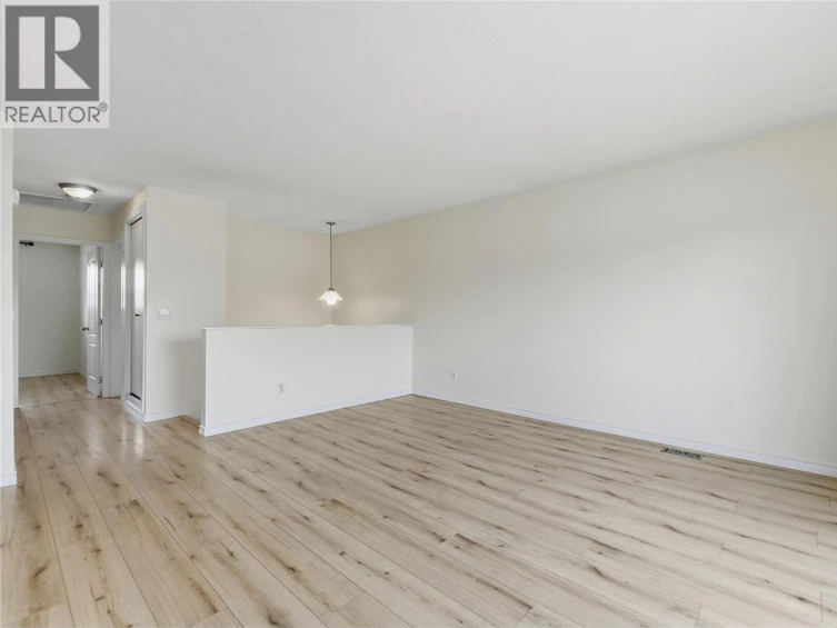 877 Tataryn Road, Kelowna, BC, V1X 1N6 - 17