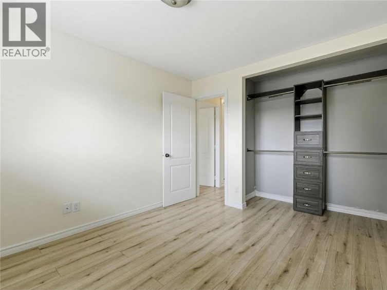 877 Tataryn Road, Kelowna, BC, V1X 1N6 - 22