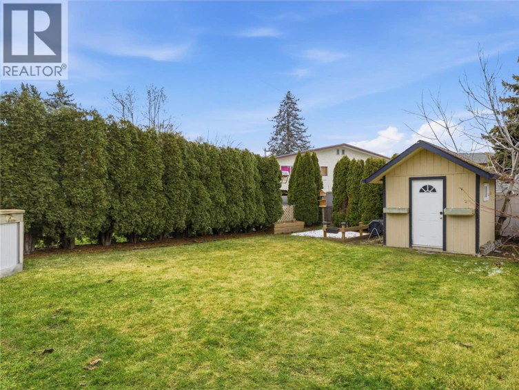 877 Tataryn Road, Kelowna, BC, V1X 1N6 - 5