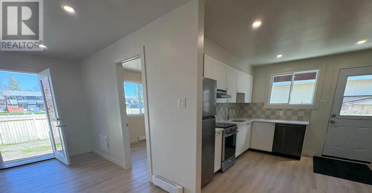 93B Tarquin Crescent, Ottawa, ON, K2H 8J7 - 8