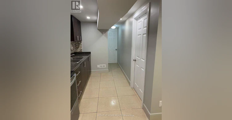 BSMT-353 Lansdowne Avenue, Toronto, ON, M6H 3Y2 - 6