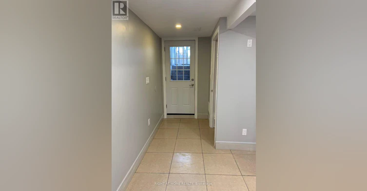 BSMT-353 Lansdowne Avenue, Toronto, ON, M6H 3Y2 - 10
