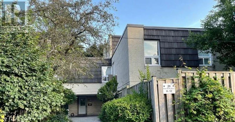 11-29 Four Winds Drive, Toronto, ON, M3J 1K7
