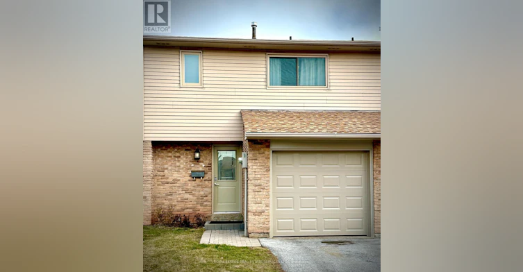 97-1542 Lancaster Drive, Oakville, ON, L6H 2Z4 - 2