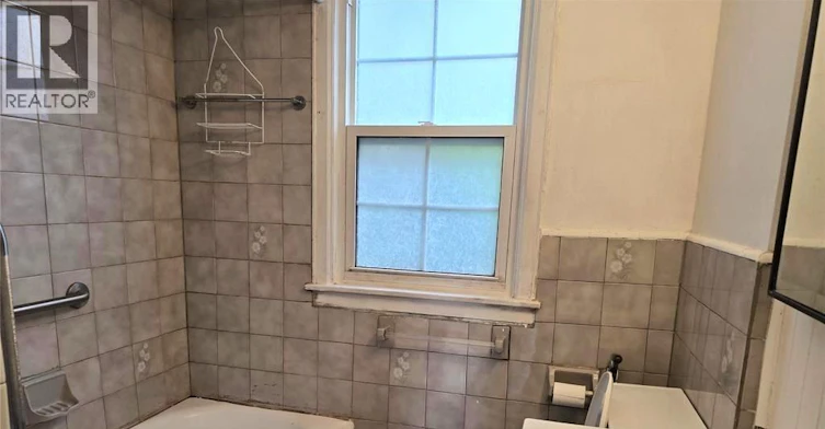 3396 Woodward Boulevard, Windsor, ON, N8W 2Y6 - 6