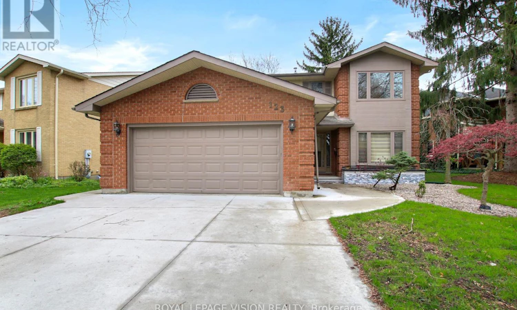 123 Chesham Avenue