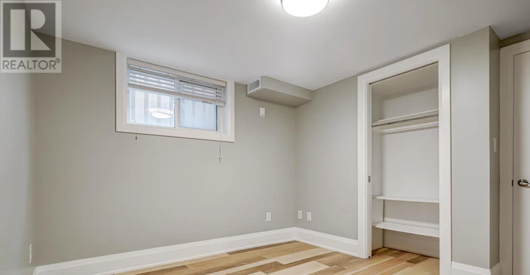 LOWER-250 Nairn Avenue, Toronto, ON, M6E 4H4 - 12