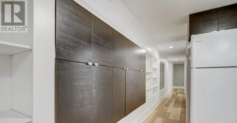 LOWER-250 Nairn Avenue, Toronto, ON, M6E 4H4 - 8