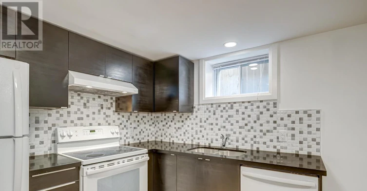 LOWER-250 Nairn Avenue, Toronto, ON, M6E 4H4 - 5