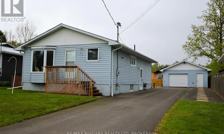 31 Spruce Drive