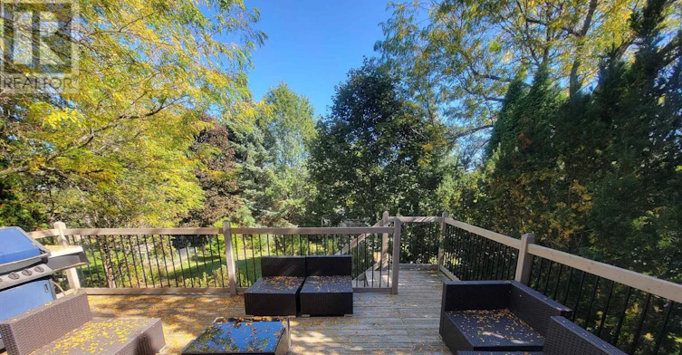 98 Brookeview Drive, Aurora, ON, L4G 6R5 - 5