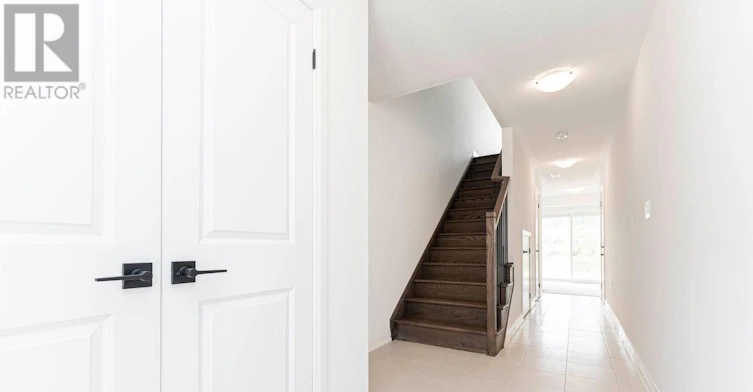 74 Windtree Way, Halton Hills, ON, L7G 0P6 - 4