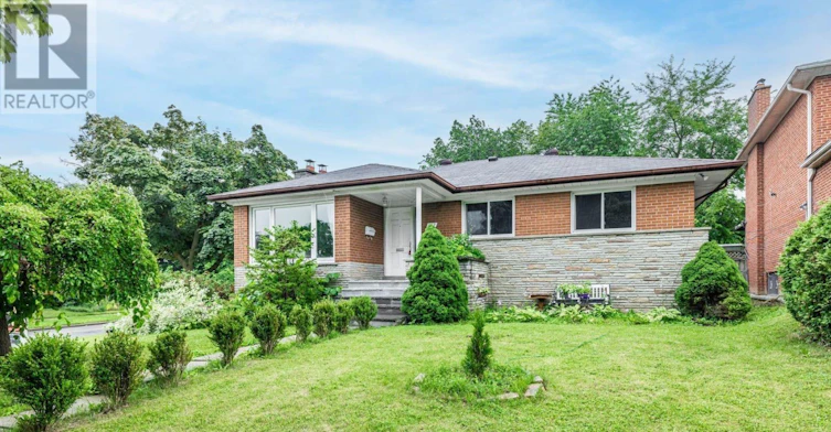 MAIN-257 Otonabee Avenue, Toronto, ON, M2M 2S9 - 17