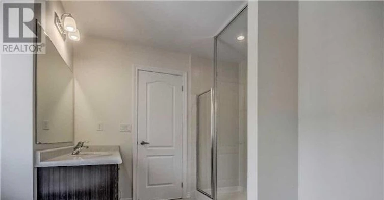 MAIN-150 Chessington Avenue, East Gwillimbury, ON, L9N 0R6 - 10