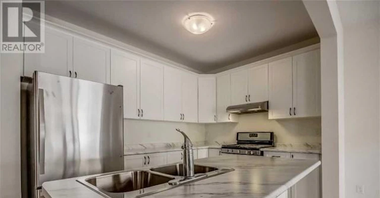 MAIN-150 Chessington Avenue, East Gwillimbury, ON, L9N 0R6 - 7