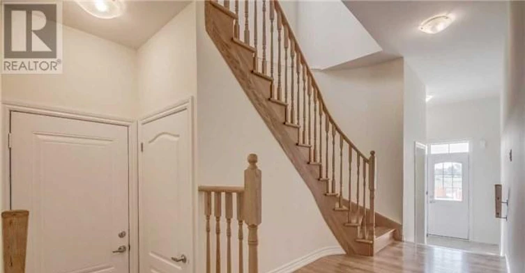 MAIN-150 Chessington Avenue, East Gwillimbury, ON, L9N 0R6 - 3