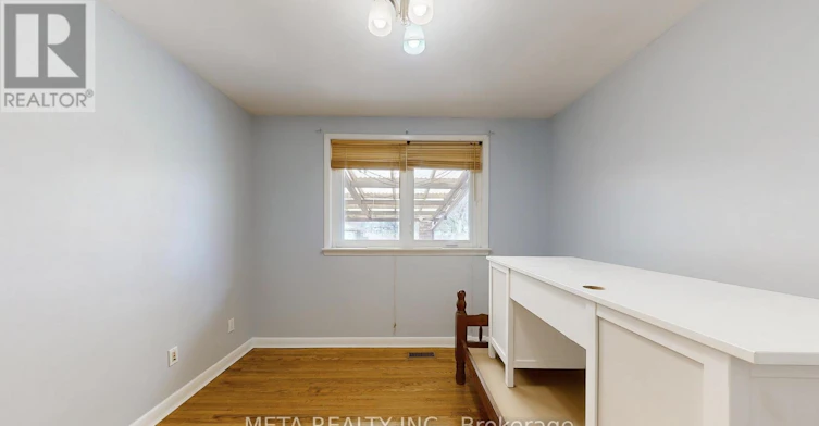 36 Dewlane Drive, Toronto, ON, M2R 2P8 - 14