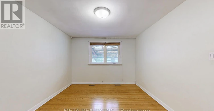 36 Dewlane Drive, Toronto, ON, M2R 2P8 - 12