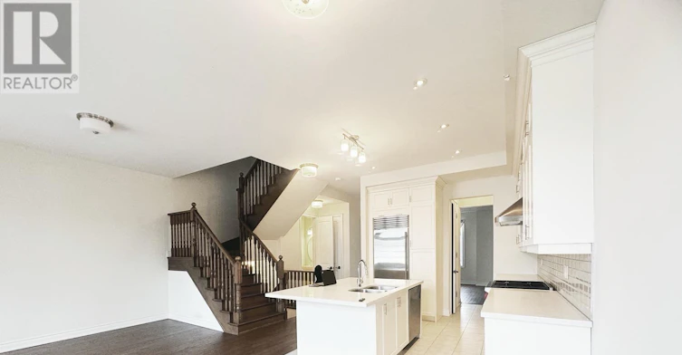 28 Island Green Lane, Markham, ON, L6C 0Y7 - 13